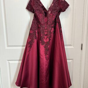 Exquisite Semi Sheer Illusion Floral Embroidered V-Neck Dress